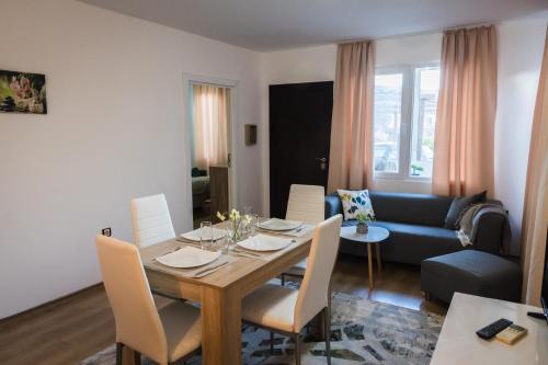 Varna Apartment | City House