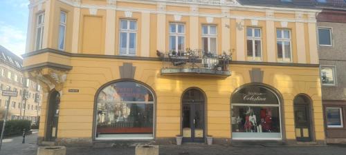 Neubrandenburg Apartment | City Villé Ferienwohnung Innenstadt