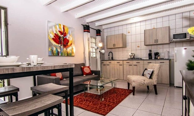 Colon Apartment | Citylife Apartments - Pool/Free Parking/in Willemstad. Apartment A