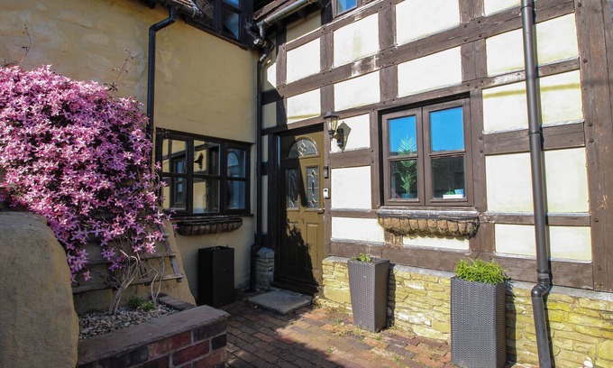 Farden Cottage | Clandyke Cottage