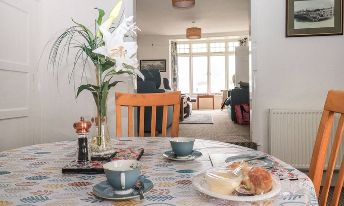 Dawlish Cottage | Clarendon House