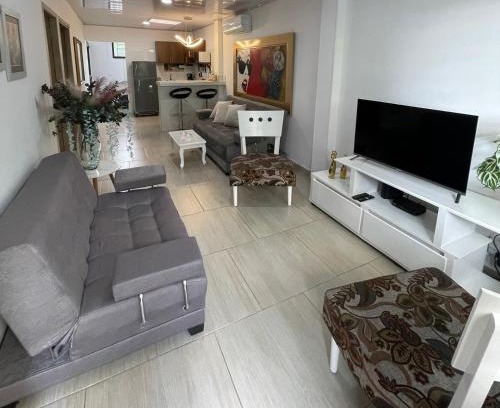 Cali Apartment | Classic & Comfy Private Apartment 301