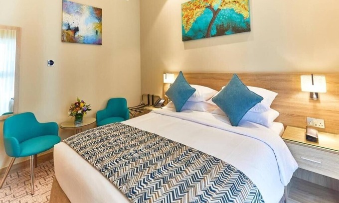 Al Barsha 1 Apartment | Classic Room Near Mall of Emirates By E R
