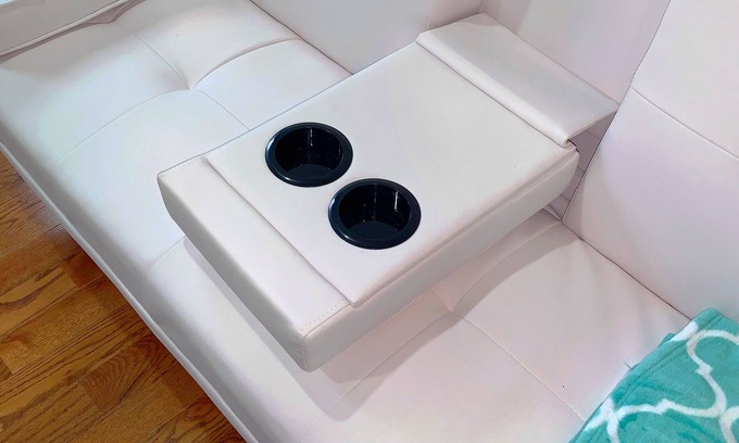 Downtown Baltimore House | Classic/stylish Row Home in Heart of Bmore. Fast wifi. Pet friendly.