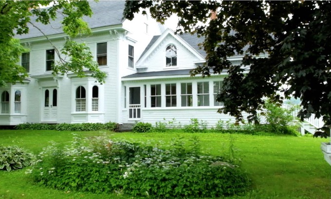 Appleton House | Classic Victorian home in Beautiful Mid Coast Maine