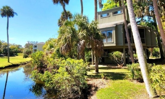 Ocean Ridge Cottage | Clean & Spacious Cottage In Resort. Lagoon/ Golf View. Close To Beach