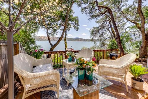 Lucerne Apartment | Clear Lake Getaway with Dock Access and Shared Yard!