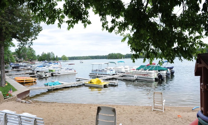 West Branch Hotel | Clear Lake Resort