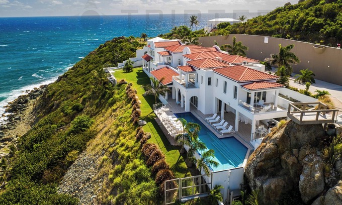 Philipsburg Villa | Cliff-side villa with sea views in Guana Bay - Amalia by TRIPTER