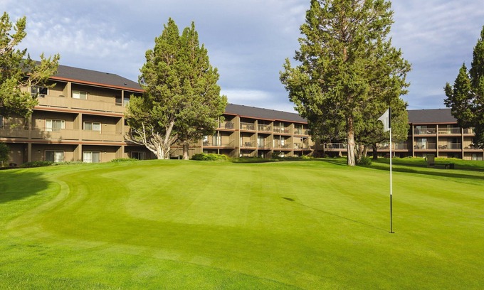 Redmond Resort | Climbing, fly-fishing, hiking, mountain, list goes on!