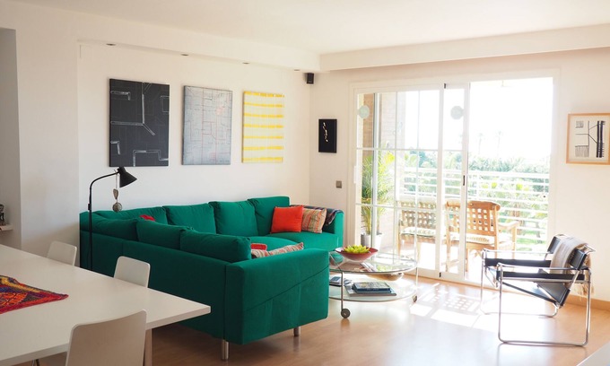 Sant Andreu de Llavaneres Apartment | Close to the beach!, Ideal for families.