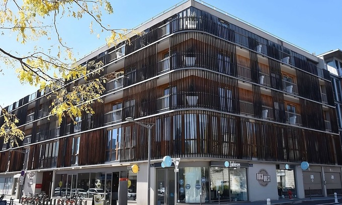 9th Arrondissement Hotel | Close to Gare de Vaise Metro Station! 4 Pet-friendly Units, Onsite Parking!