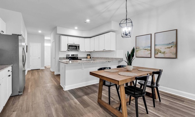 Little River House | CLOSE TO GOLF AND BEACHES! 🏌🏼🏖️ 3BR Home with King Bed