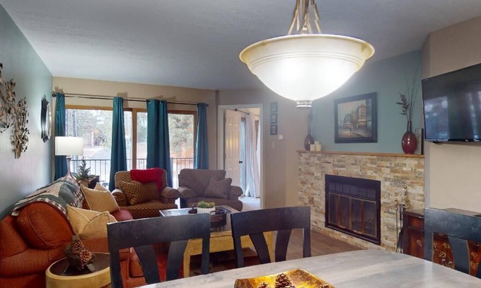 Angel Fire Condo | Close to Slopes | WiFi | Easy Access | Mountain Spirits 211