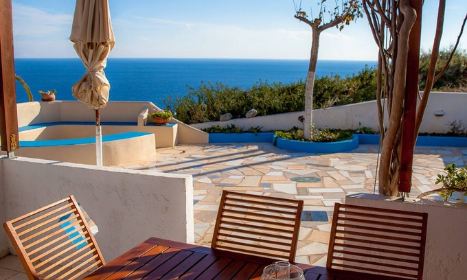 Myrtos Apartment | Close to the beach, detached house with large garden and fantastic sea views