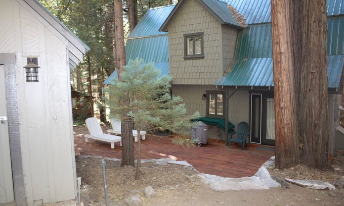 Camp Nelson Cabin | Clover Cabin In The Sequoia National Forest, not near the National Park