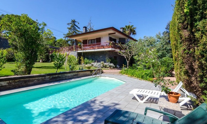 Mont Barbat Villa | Club Villamar - Cozy house with a beautiful garden with lawn and private pool situated in a quiet.