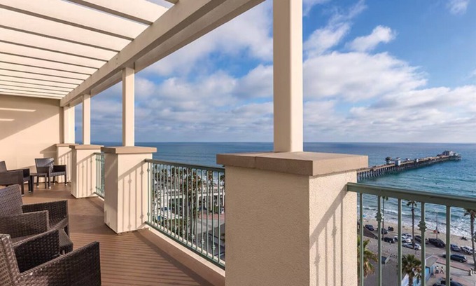 Townsite Resort | Club Wyndham Oceanside Pier - Stunning Beachfront Getaway