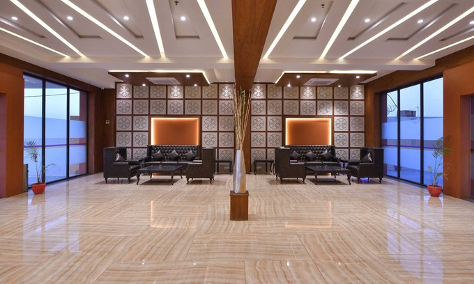 Dhuva Apartment | Clubhouse Hotel Morbi