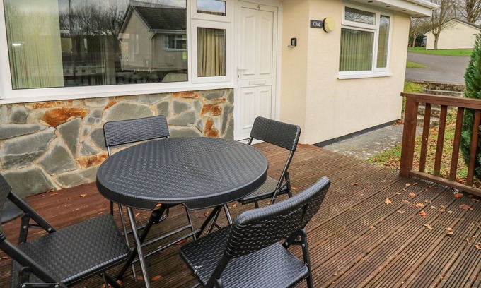 Felinfach Cabin | CLUD, family friendly, with a garden in Ciliau Aeron