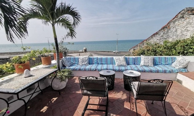 Centro Villa | Beautiful ocean front Villa in Historic Center - sunsets - Chef & full staff