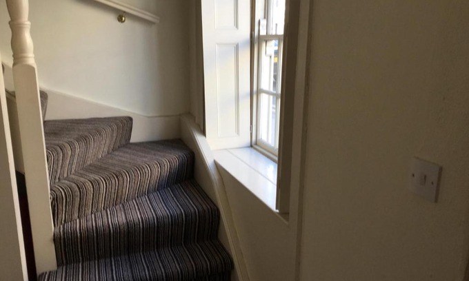 Armagh Apartment | Coach house