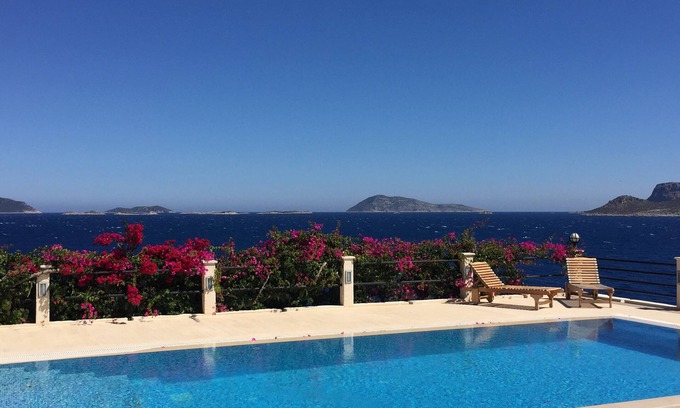 Kas Villa | Coast Front Villa Escalade III with private Pool and Sea Access