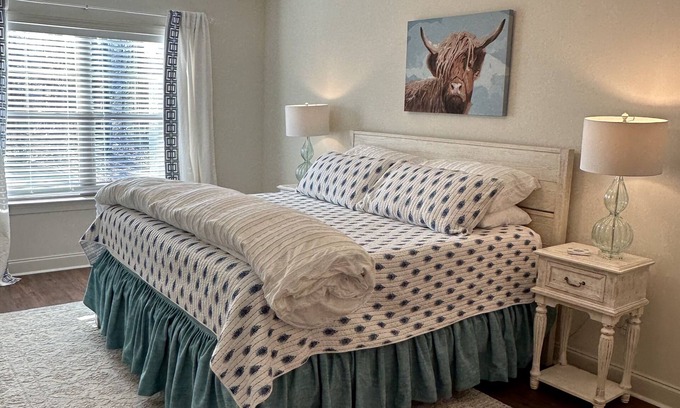 Auburn House | Coast to Plains- 3 bed 3 bath Townhouse close to campus