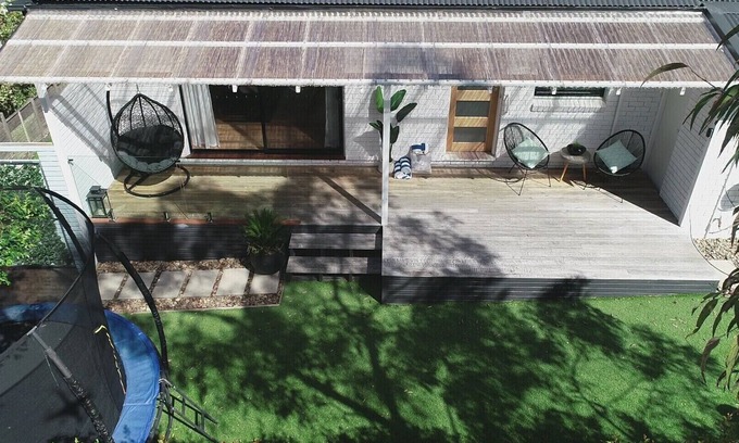 Bayview House | Coastal 3 Bedroom House With Private Oasis
