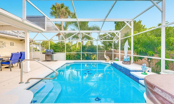 Port Orange House | Coastal Cottage-Heated Pool Home w/Fire Pit