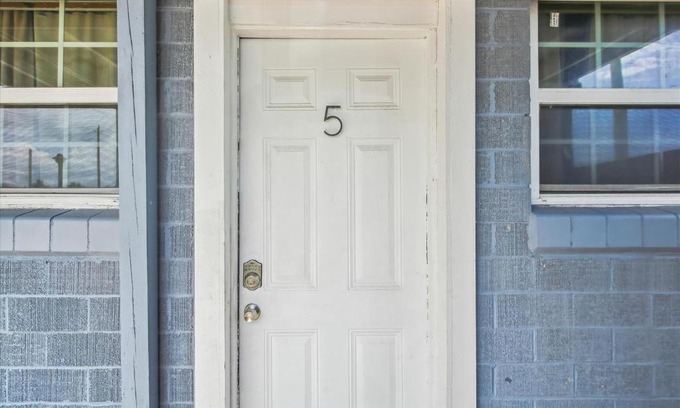 San Jacinto Apartment | Coastal Cottages by Ryson Vacation Rentals