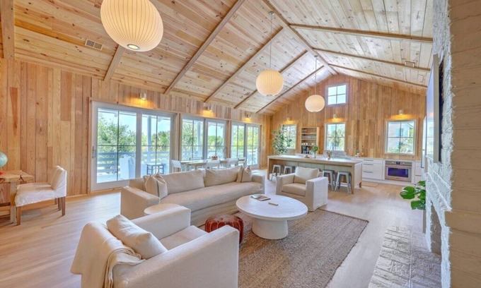 Sullivan's Island House | Coastal Escape with Direct Beach Access, Gourmet Kitchen, and Expansive Outdoor
