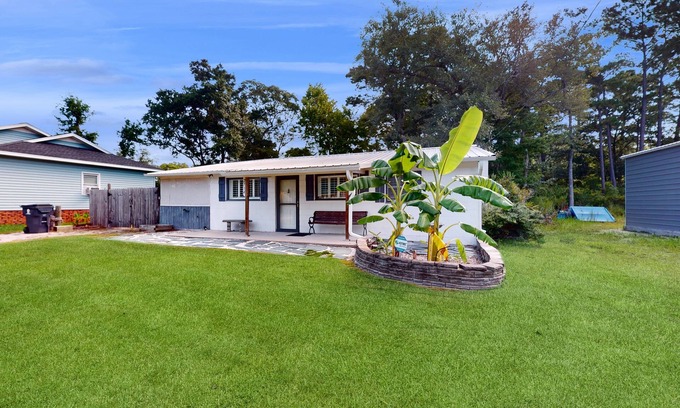 Supply House | Coastal home close to beach, local attractions and dog-friendly