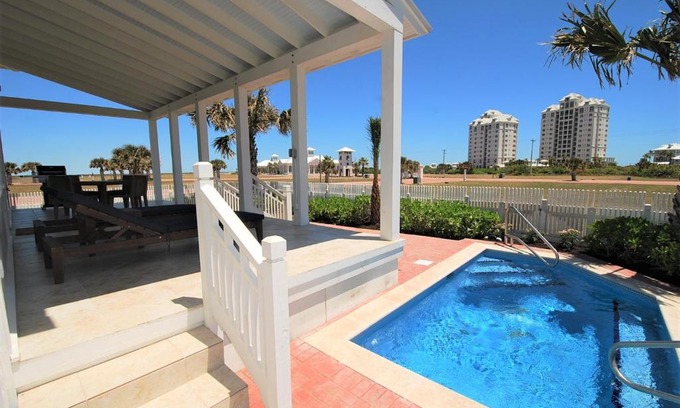 The Shores House | Coastal Home