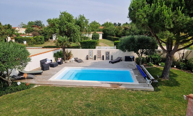 Angoulins House | Coastal Villa in Angoulins with Pool, Close to La Rochelle & Beaches, Sleeps 6