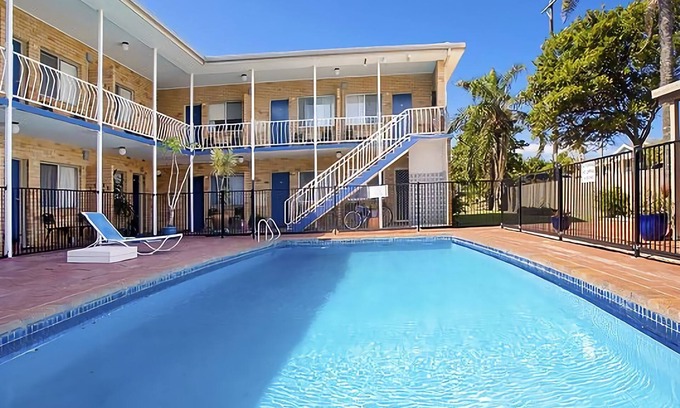 Sawtell Apartment | Coasters 29 is a motel-style studio situated in the beach-side village of Sawtell, only 250 metres f
