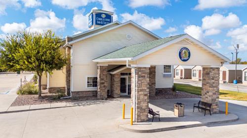 Big Lake Hotel | Cobblestone Inn & Suites - Big Lake