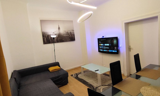 Algrange Apartment | Cocooning - Whole house [Free parking] [Parking gratuit] [Parking gratuit