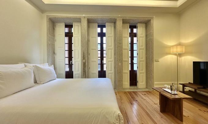 Oliveira do Douro Apartment | Collection 2B in Oporto