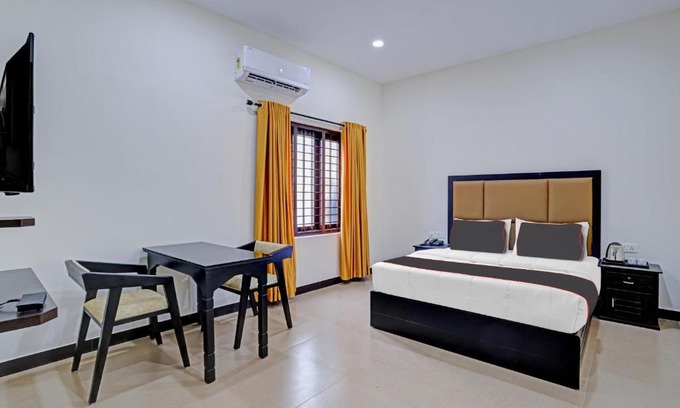 Kazhakuttam Hotel | Collection O 81280 Hotel Chinnus