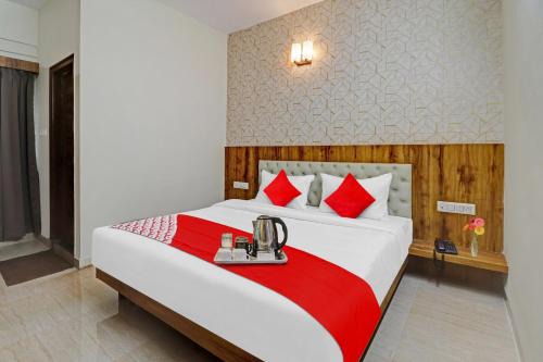 Bengaluru Hotel | Collection O Global Stay Near Kengeri Bus Terminal Metro Station