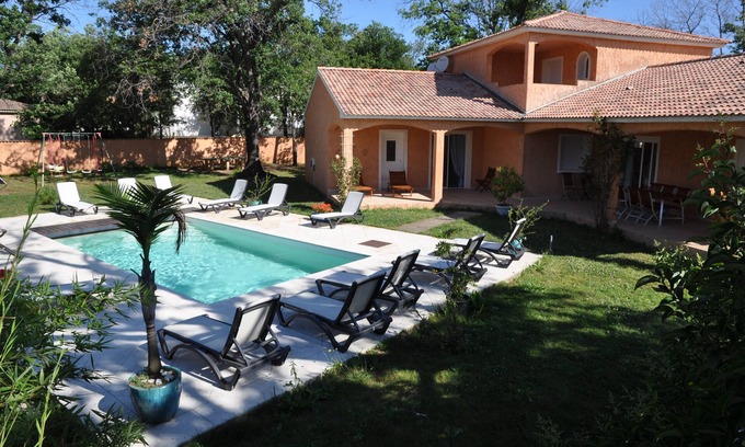 Moriani-Plage Villa | Colonial Villa 12 people - 300 m from the sea