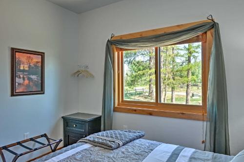 Columbia Falls Apartment | Columbia Falls Vacation Rental 10 Mi to Whitefish