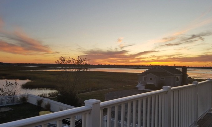 Newburyport House | Come Experience Famous Plum Island Sunsets from this Waterfront Gem!
