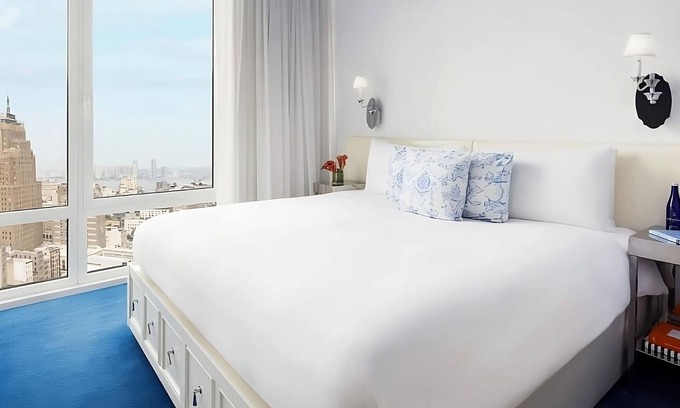 SoHo Hotel | Comfort and Convenience! Parking, Pets Allowed, Close to Elizabeth Street Garden