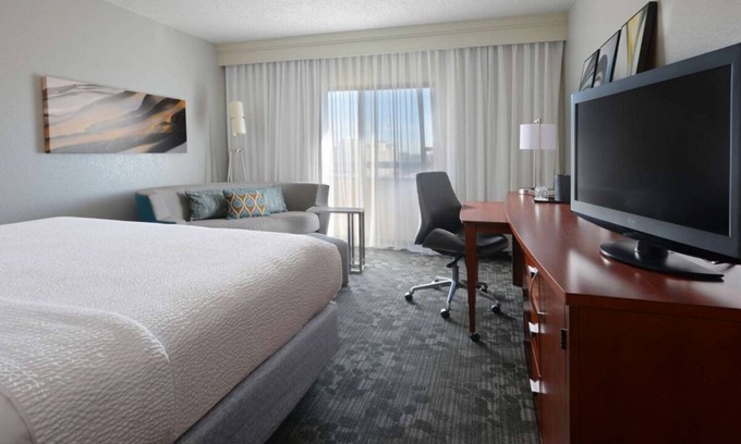 North Dallas Apartment | Comfort and Convenience! FOUR Pet-friendly Units, Parking, Swimming Pool!