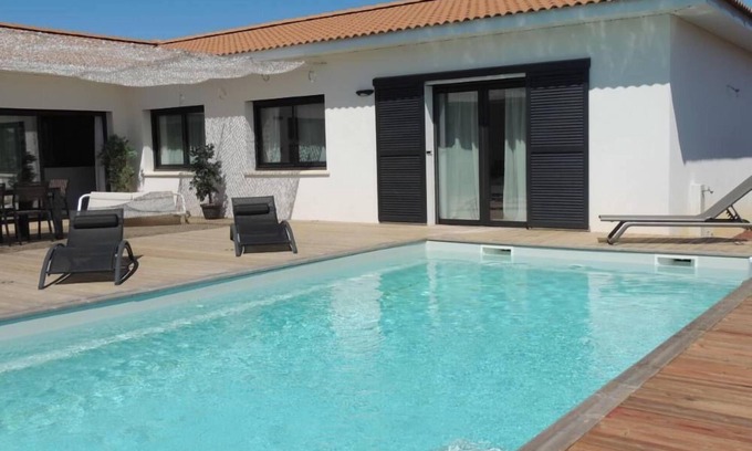 Montarnaud House | Comfort and serenity in the South of France