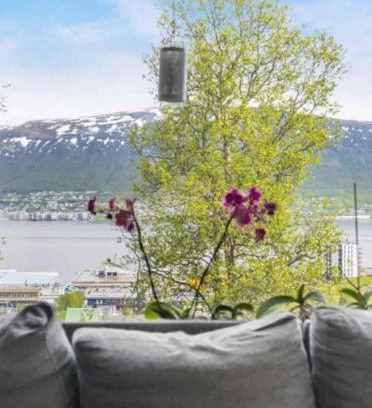 Tromso Apartment | Comfort apartments with two bedrooms and beautiful view!