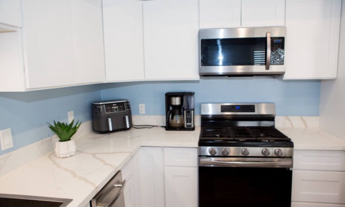 Yuma House | Comfort, convenience, and outdoor adventure just minutes from the river!