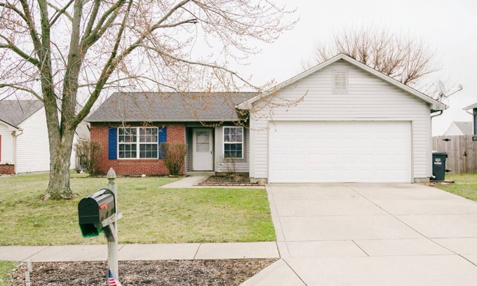 Kokomo House | Comfort & Cozy 3BED 2 BATH in a Quiet Neighborhood - Kid Friendly